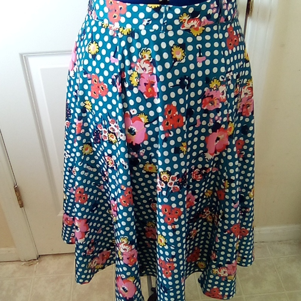 MODCLOTH SKIRT - Picture 5 of 5